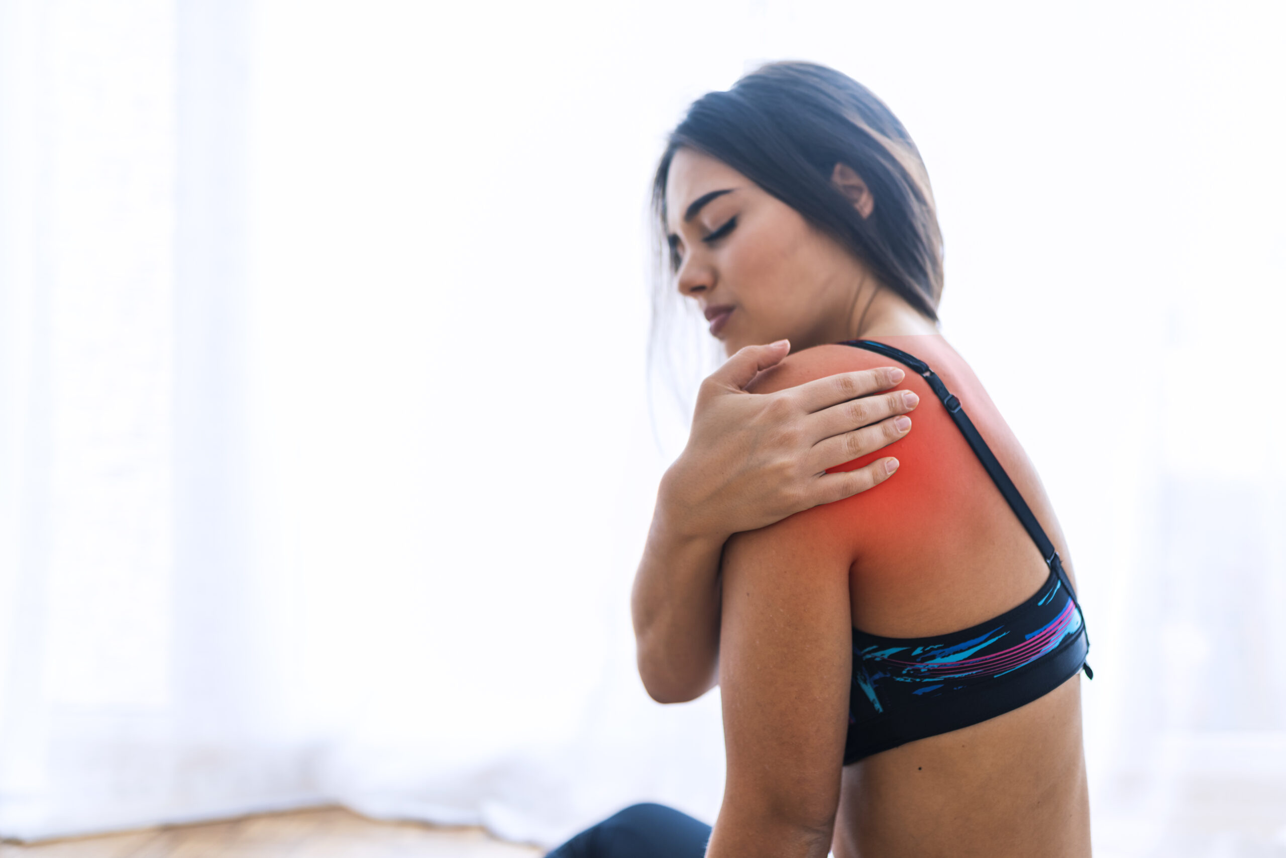 Shoulder Pain: From Everyday Strains to Serious Conditions – Know
